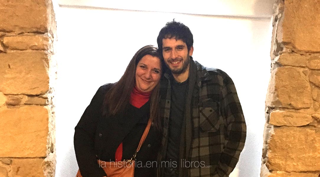 Con Álvaro Arbina, autor de La mujer del reloj.