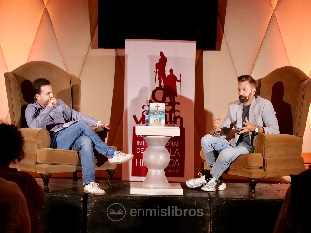 Rodrigo Costoya, presentado por Pedro P. Uceda.